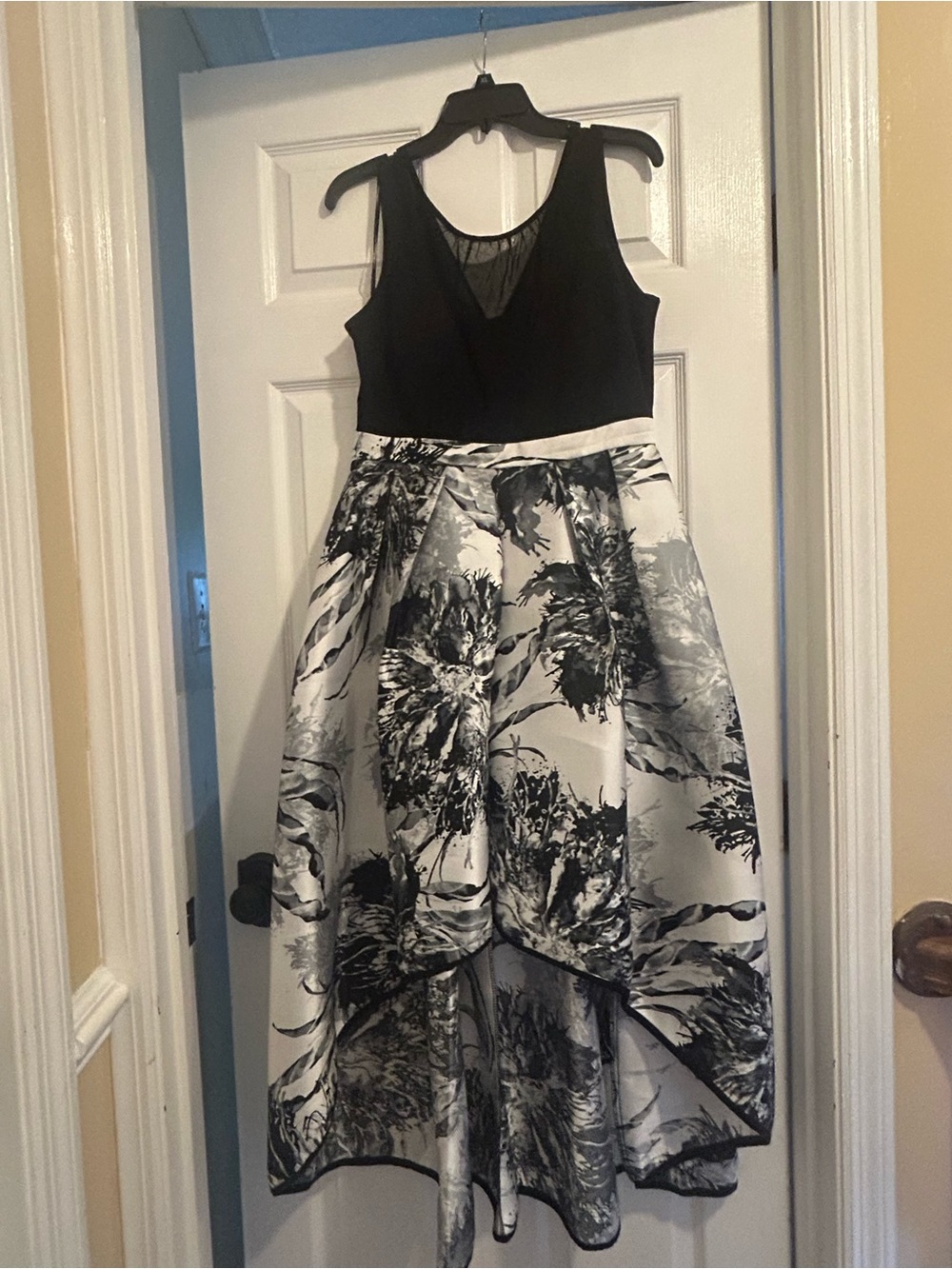 Women’s R&M Richards Formal High Low dress.
